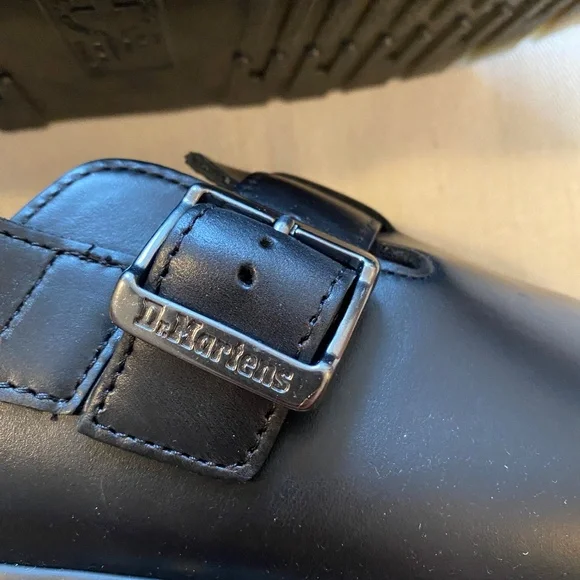 Dr. Martens Jorge II Black Leather Mules Size 11 NWT - Picture 5 of 11